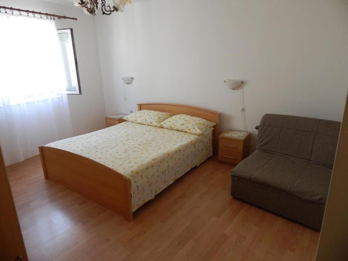 Apartments Zoki - Great Location Close To The Sea Βις Εξωτερικό φωτογραφία